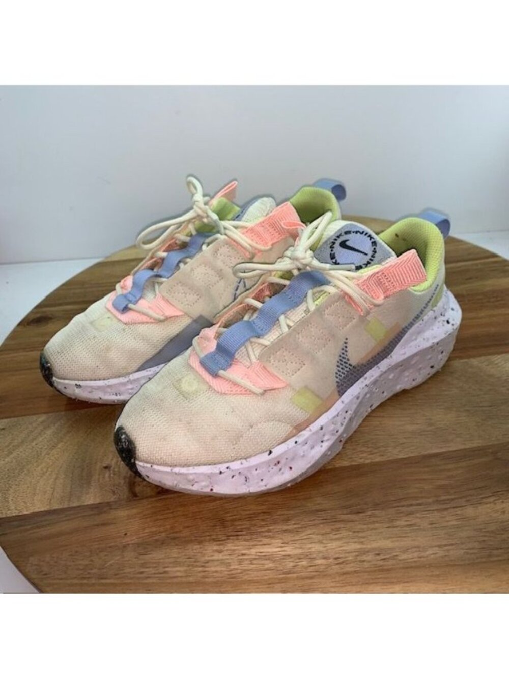 Nike Crater Impact Womens Size 5.5 Yellow White Athletic Running Shoes Sneakers